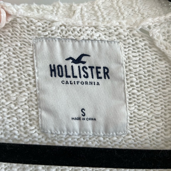 Abercrombie and Fitch Cardigan - Picture 2 of 5